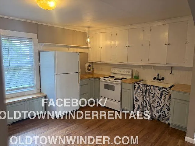 27 W Wright St — Photo 6