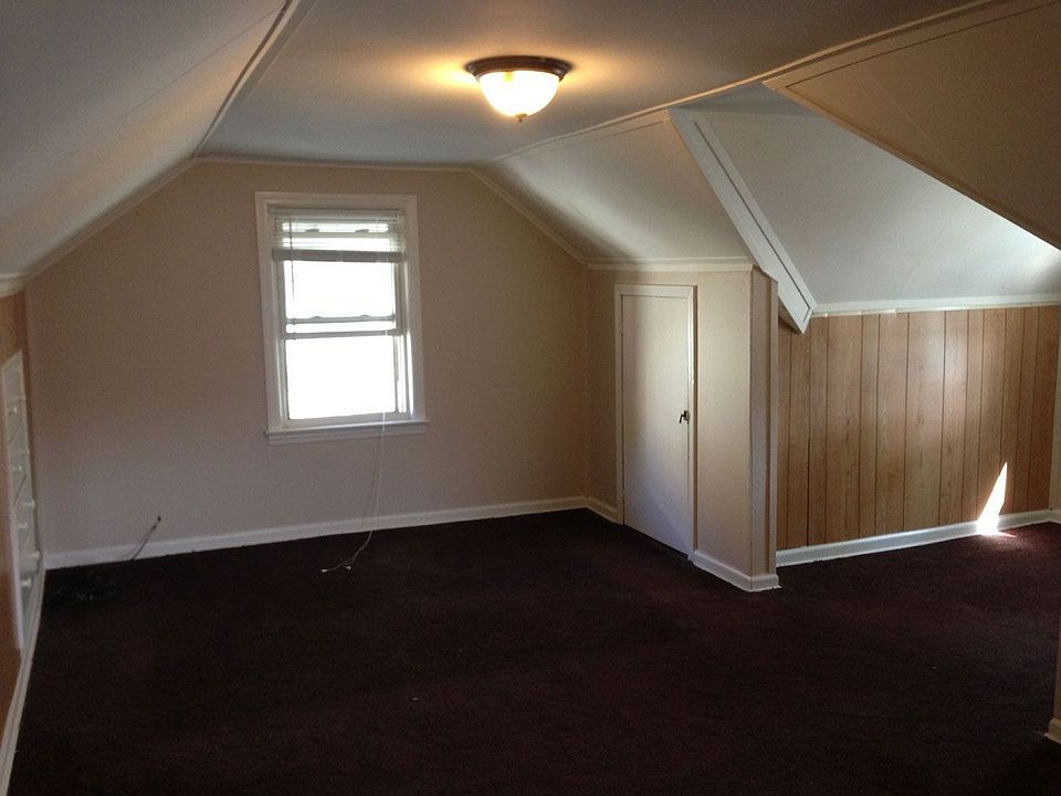 1st image of 20851 Hollywood St
