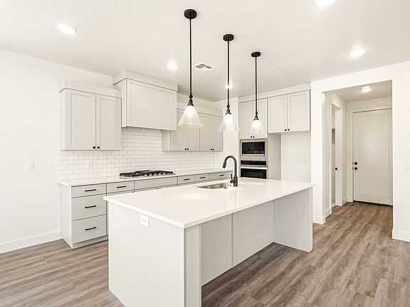 3rd image of 3369 W Palomar N