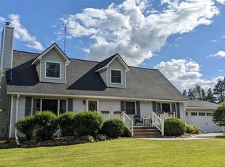 9753 W Coon Lake Rd, Webberville, MI 48892