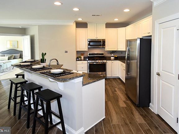 2nd image of 6511 Walcott Ln Unit 101