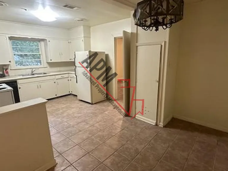 3707 Grammont St — Photo 3