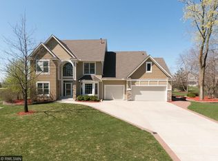 1215 Wildwood Way, Chaska, MN 55318