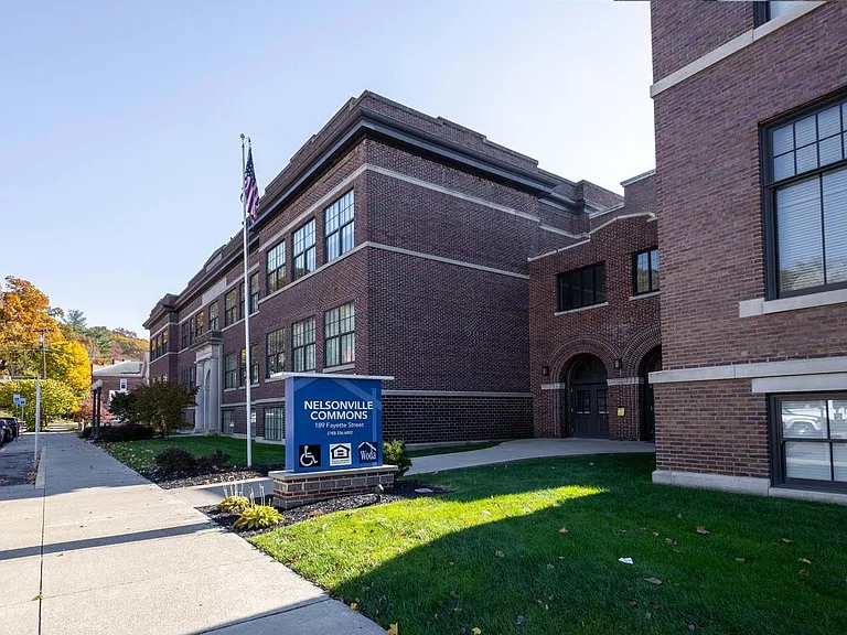 Nelsonville School Commons — Photo 26