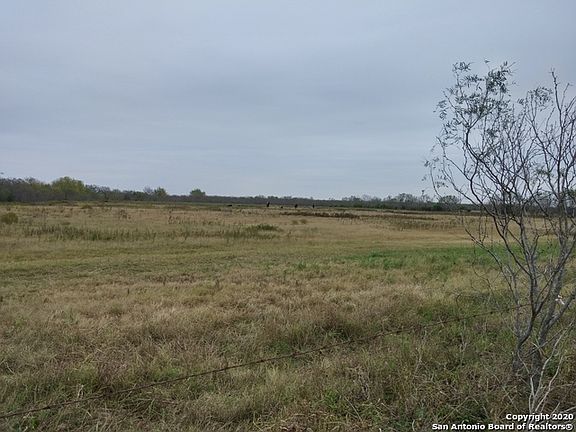 3rd image of 1001 Gutierrez Ln