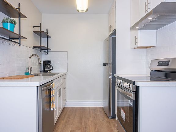 2nd image of 45 Tamal Vista Blvd #622
