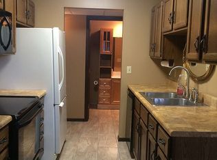 3552 S Gateway Blvd APT 103, Sioux Falls, SD 57106