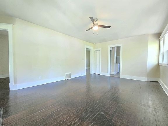 4th image of 1218 S 26th St