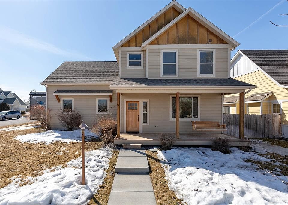 1st image of 10 E Dooley Ln