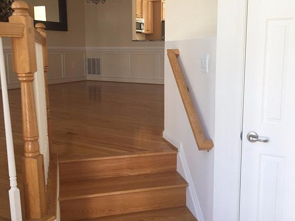 2nd image of 13190 Fox Hunt Ln