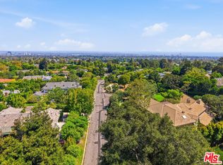 1545 Umeo Rd, Pacific Palisades, CA 90272