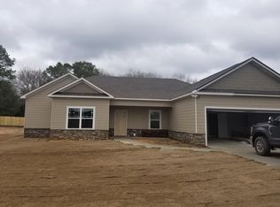 74 Apache Trl, Fort Mitchell, AL 36856