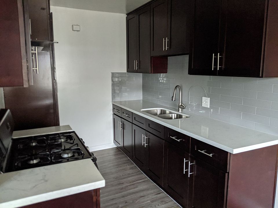 1st image of 761-799 E 46th St #16
