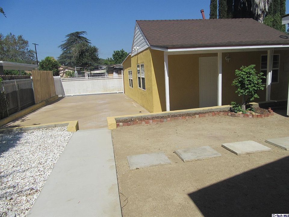 1st image of 10429 1/2 Oro Vista Ave