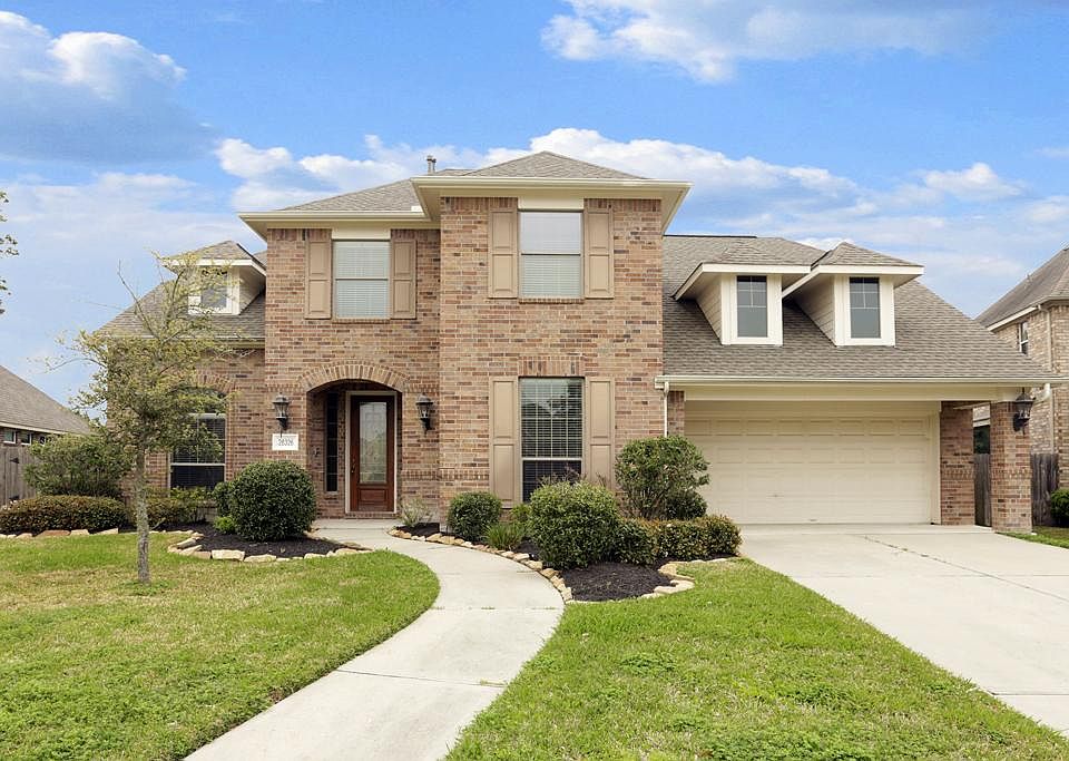 1st image of 28326 Lauren Cove Ln