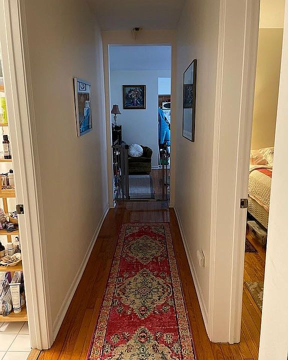 1st image of 2311 W Ainslie St #1