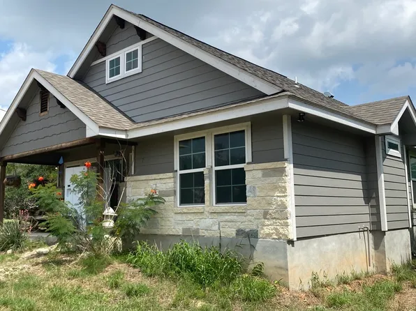 535 Oak Trail, Canyon Lake, TX 78133