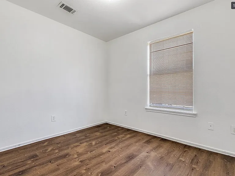 7630 Anson Cir — Photo 12