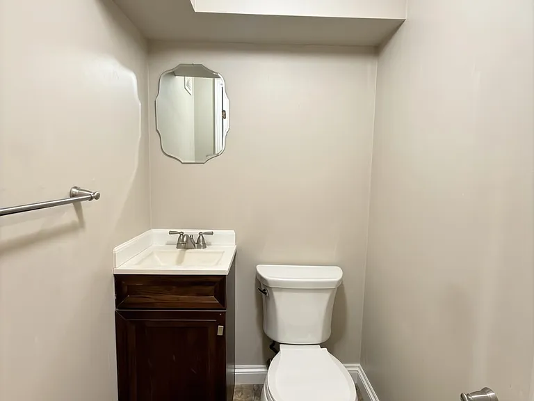 5220 Gramercy Dr — Photo 15