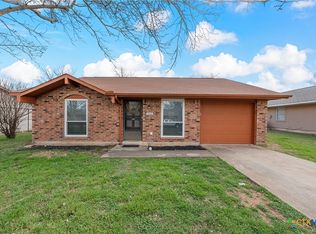 1009 E Avenue O, Belton, TX 76513