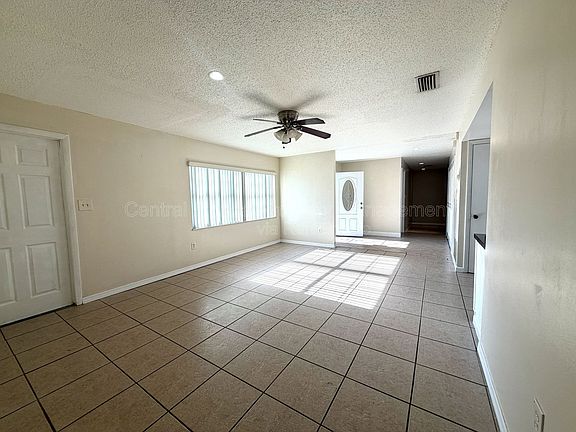 3rd image of 1826 Mulberrywood Ct