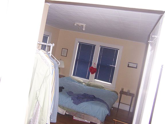 5th image of 1020 Lincoln Ave APT 3