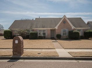 369 Wolf Run Rd, Collierville, TN 38017