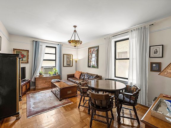 3rd image of 371 Fort Washington Ave APT 5F