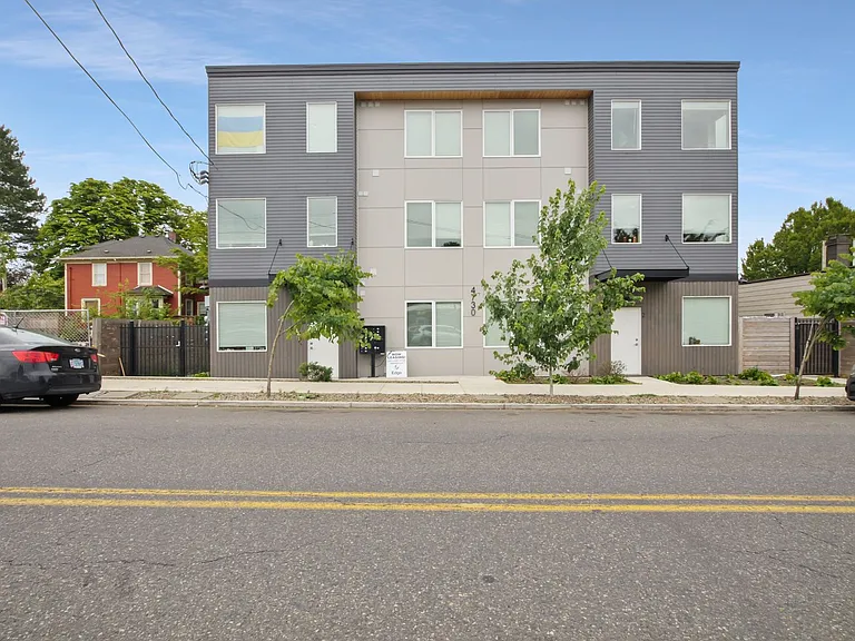 4730 SE Belmont St — Photo 18