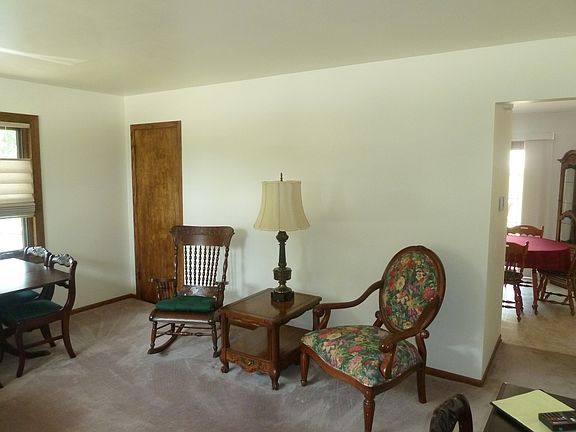 5th image of 1546 Birch Dr