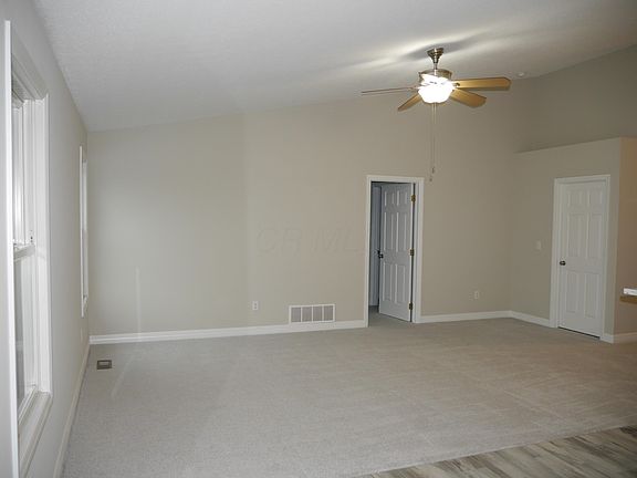 4th image of 3008 Melville St