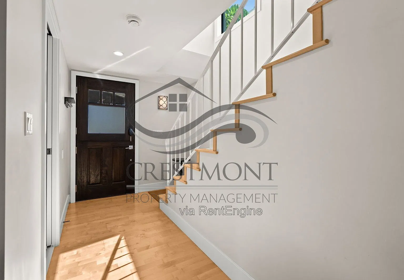 2 bed, 2.0 bath, 1100 sqft, $5,500 — Photo 4