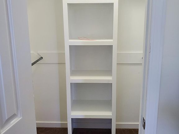 5th image of 311 Green Meadow Dr