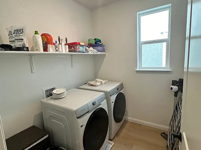 1483 Laurel Creek Dr — Photo 22