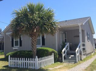1110 Canal Dr, Carolina Beach, NC 28428