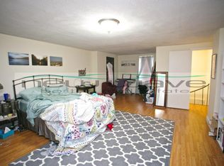 1102 Boylston St #1T, Boston, MA 02215
