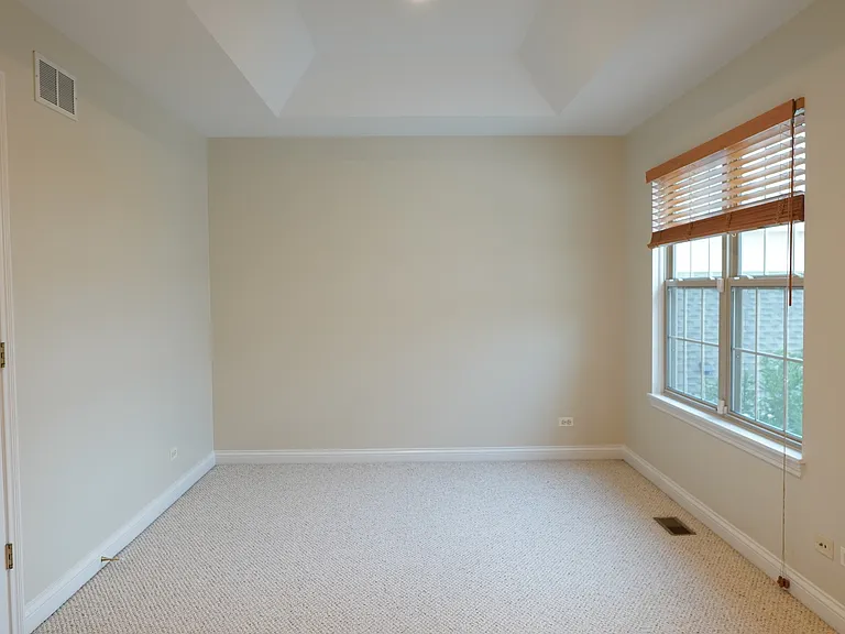2664 Goldenrod Ln — Photo 13