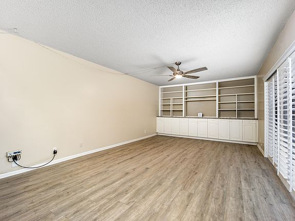 5th image of 5884 SE Riverboat Drive