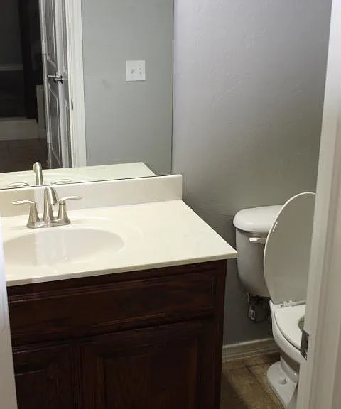 505 SW 121st Pl — Photo 7