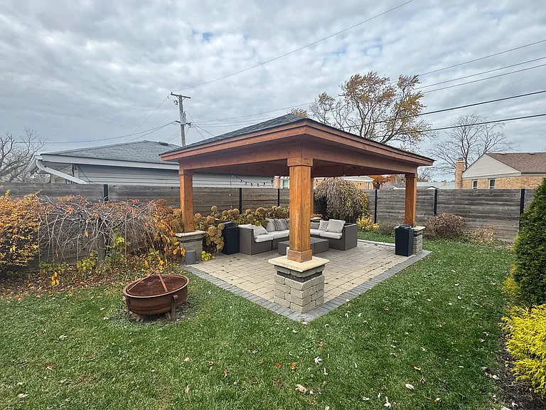 9818 Montrose Ave — Photo 13