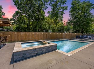 1523 Sutton St, Charleston, SC 29412