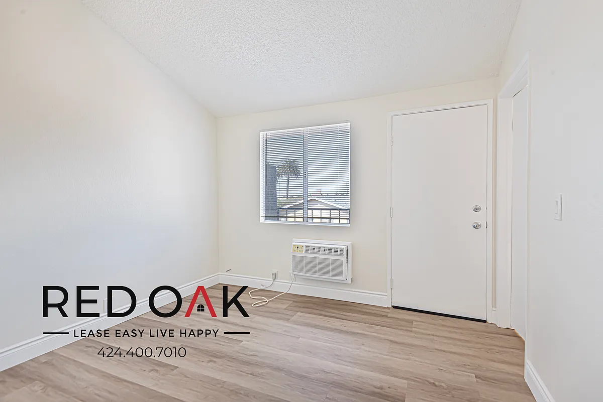 Building Photo - 532 Nebraska Ave #304