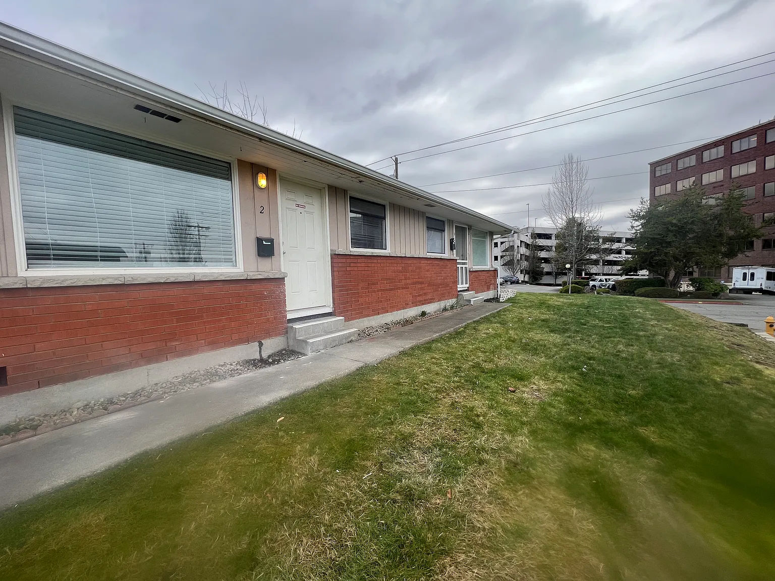 2 bed, 612 sqft, $1,399 — Photo 1