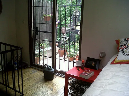 Rented by CNYC Apartments | media 42