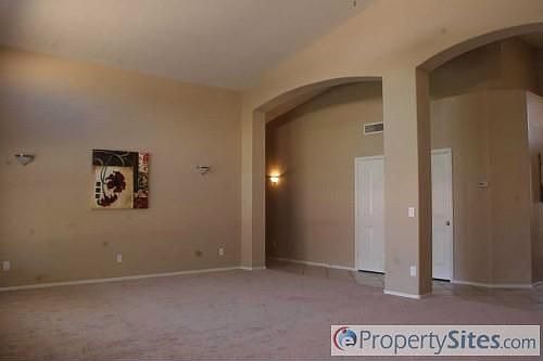 3rd image of 7896 W Oraibi Dr