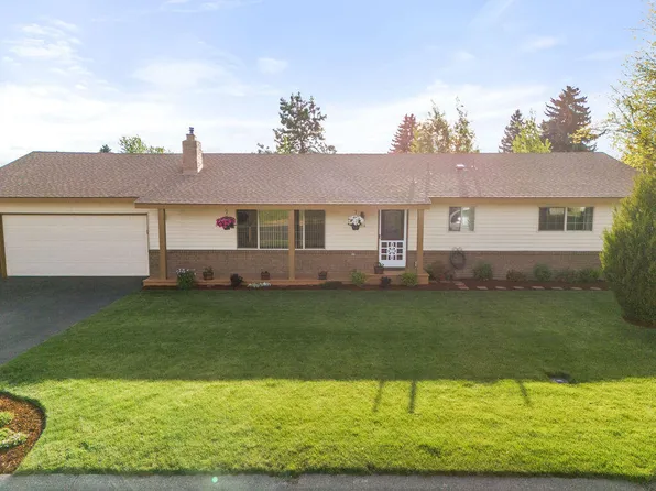 3216 Raymond St, Klamath Falls, OR 97603