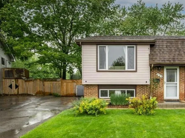 923 Purcell Cres, Kingston, ON K7P 1C1