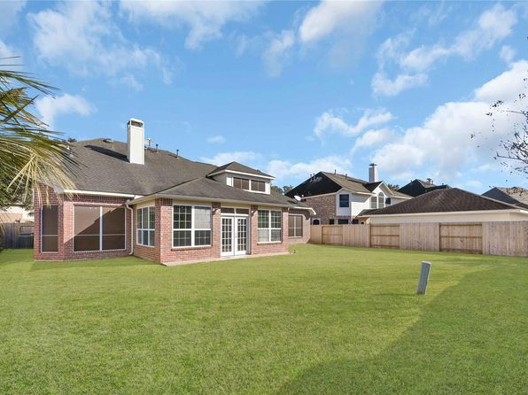 6334 Goodlowe Park, Sugar Land, TX 77479