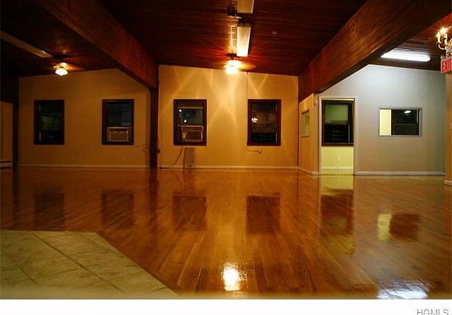 2nd image of 307 McLean Ave