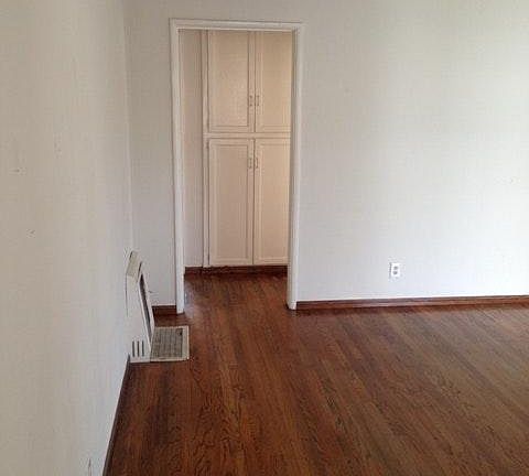 4th image of 6725 Turnergrove Dr
